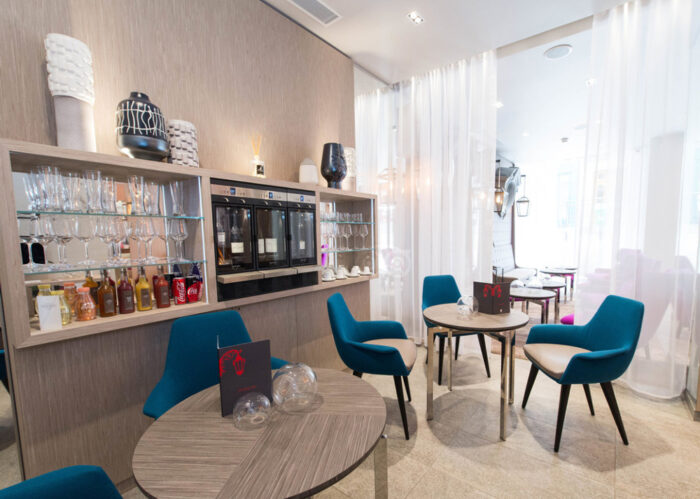 Hotel La Lanterne Paris, France